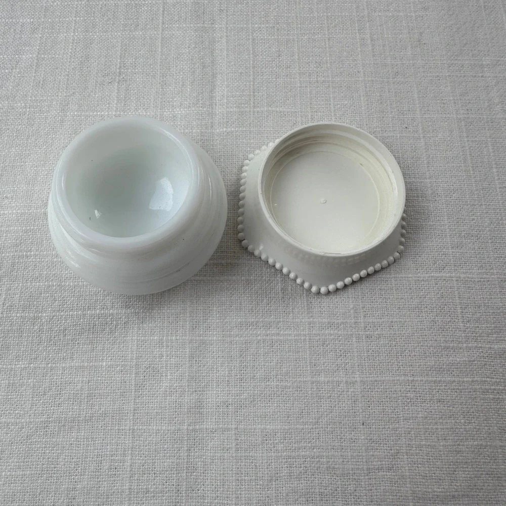 Avon vintage wild